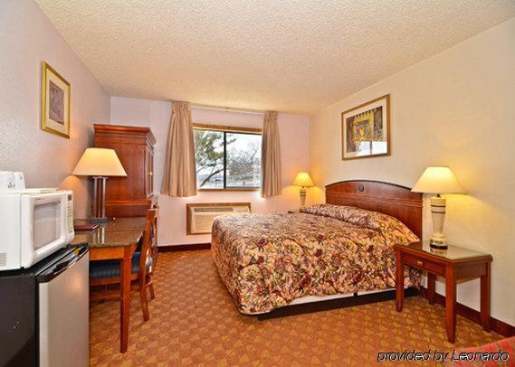 Hotel Econo & 2*