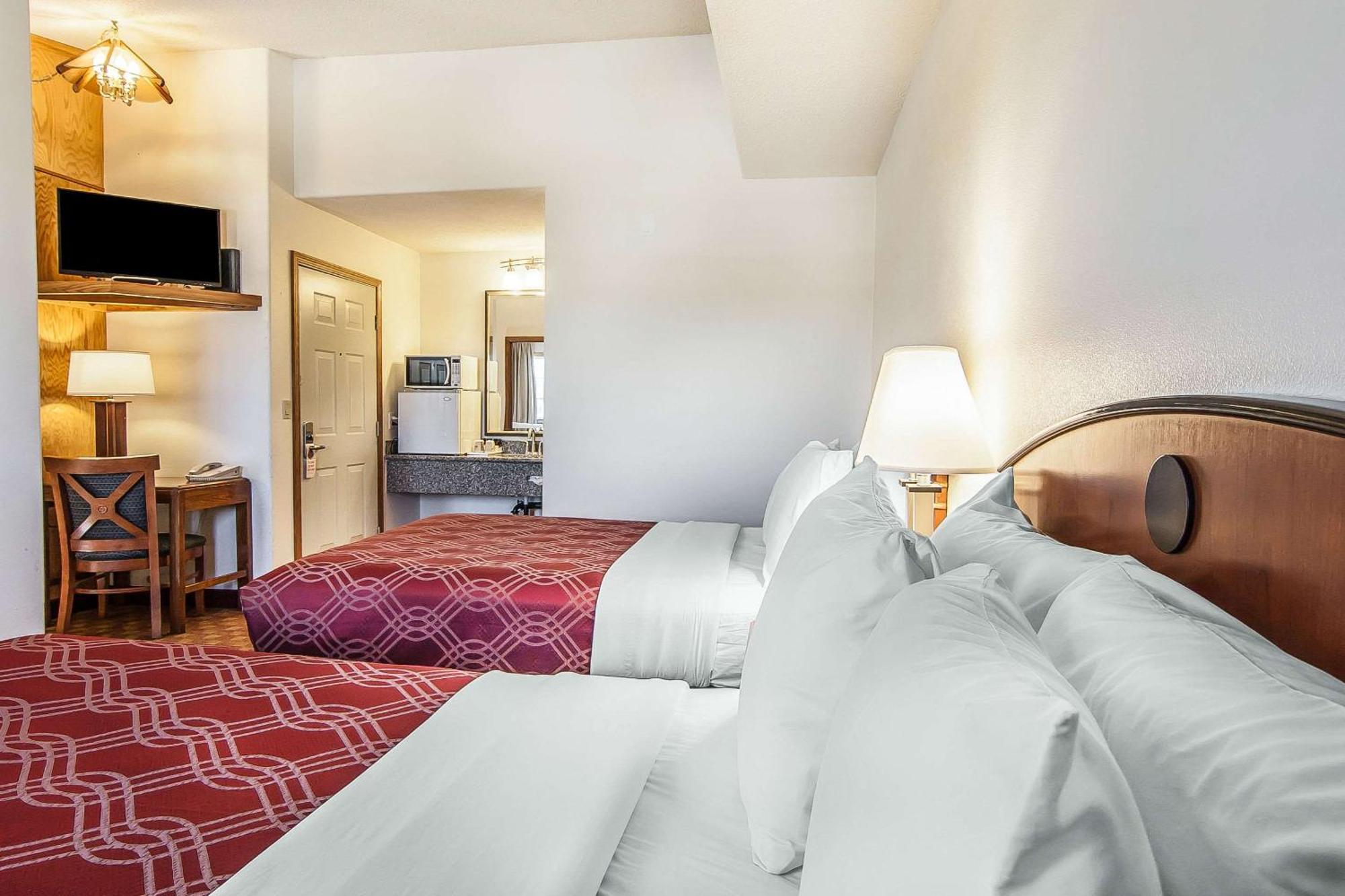 Hotel Econo & Madras